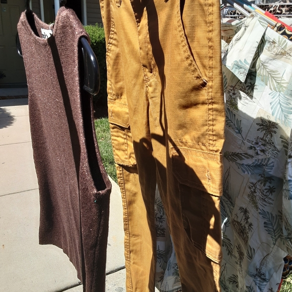 Sparkly Brown  Shell /tank - Picture 4 of 4